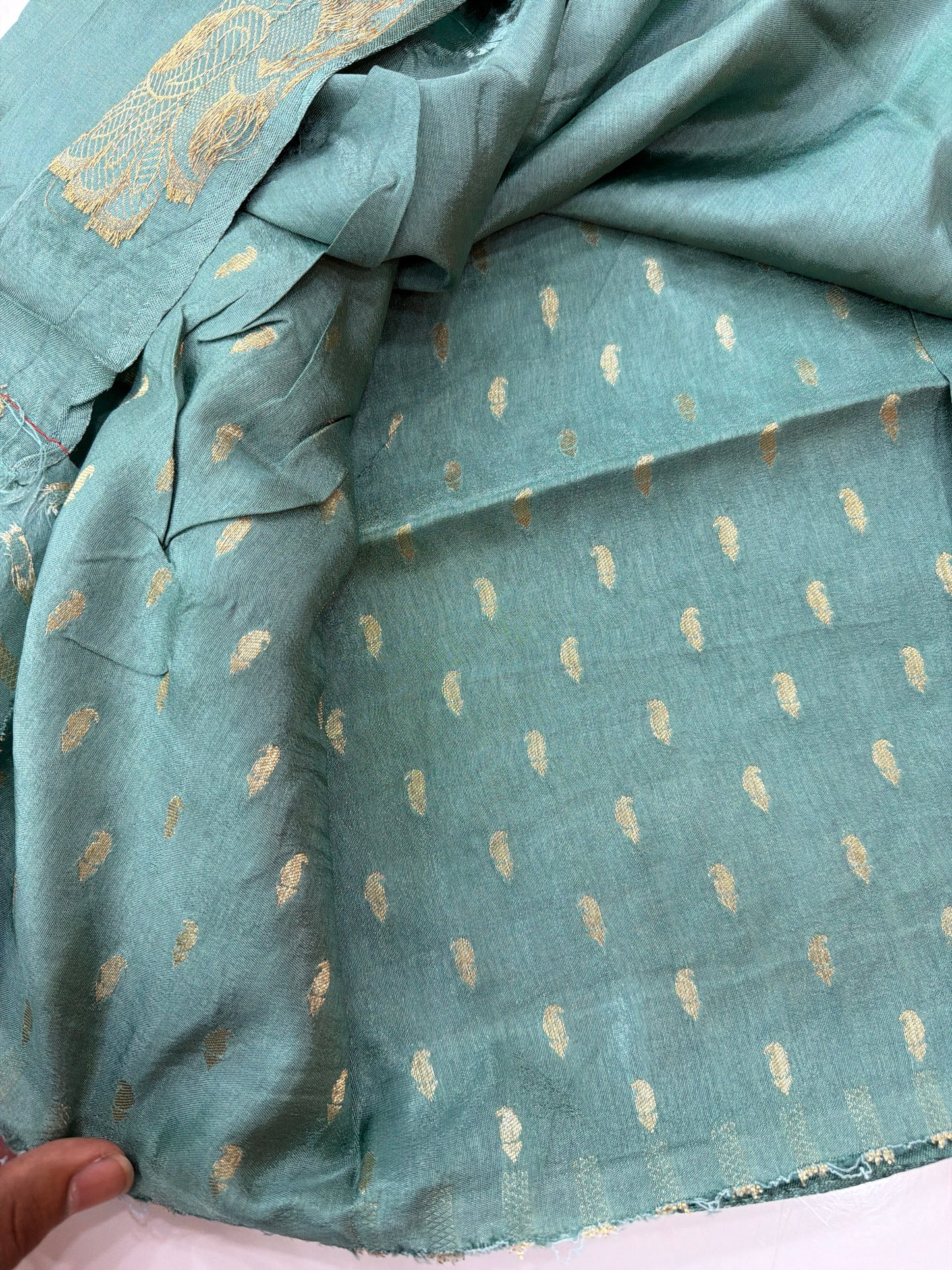 Russian satin boarder