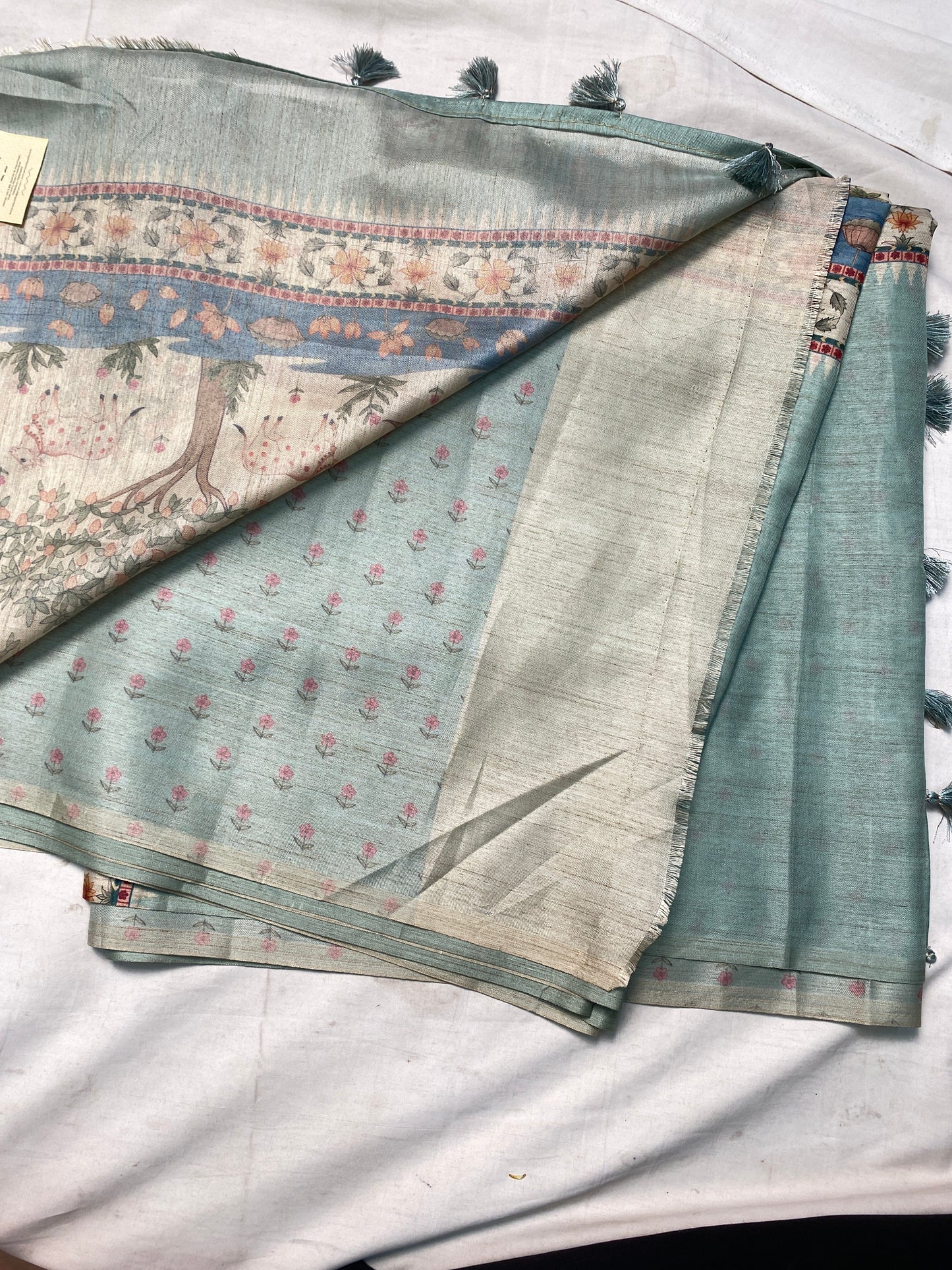 Dola silk