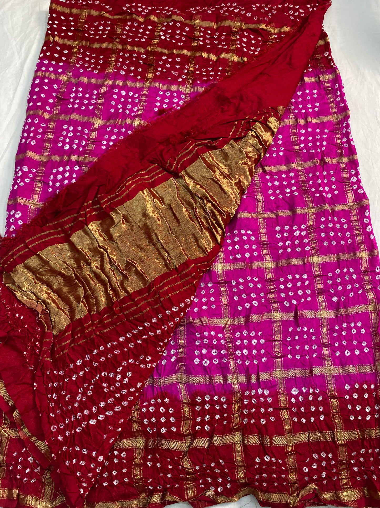 Hand bandhini