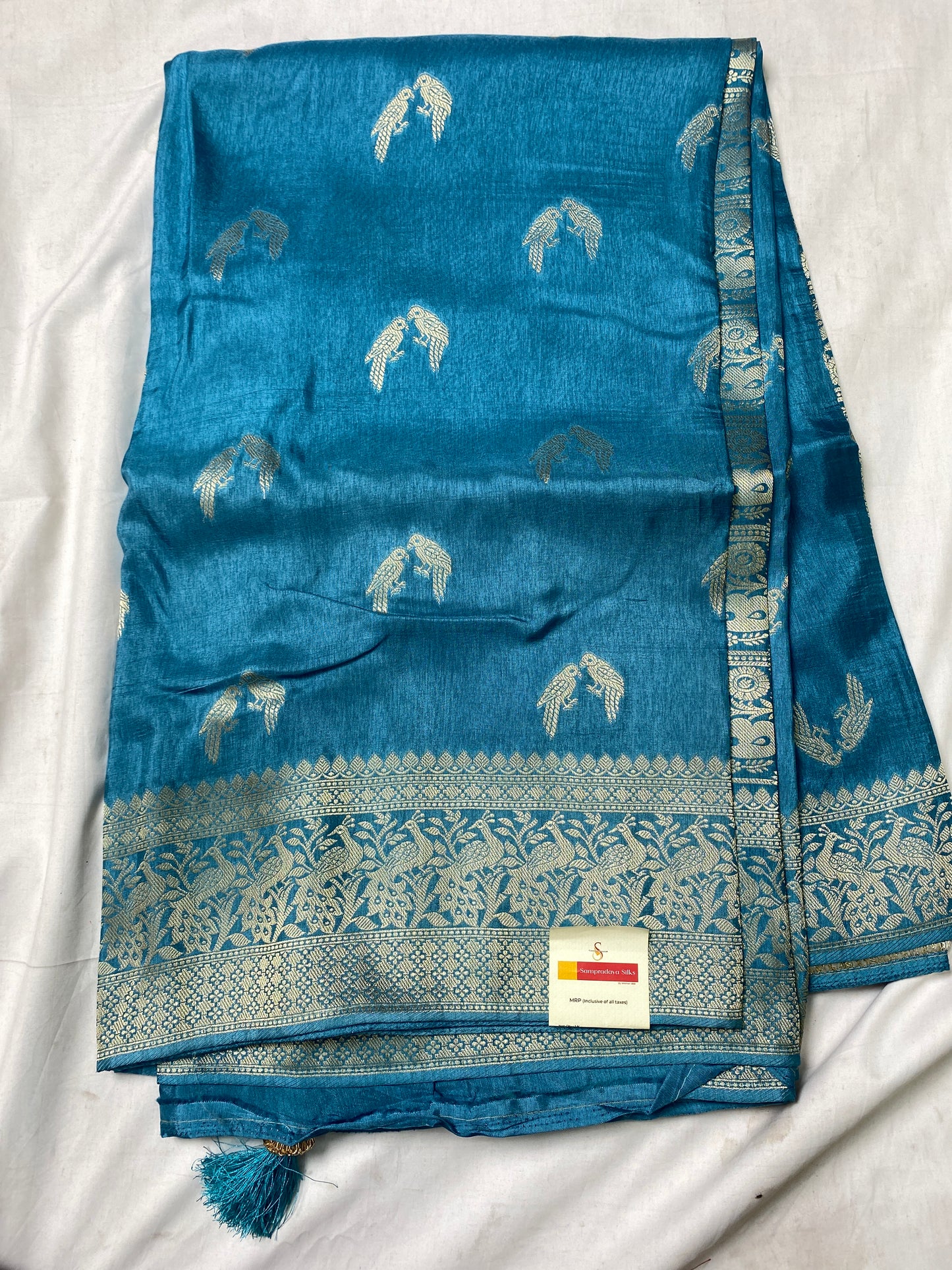 Banarasi saree