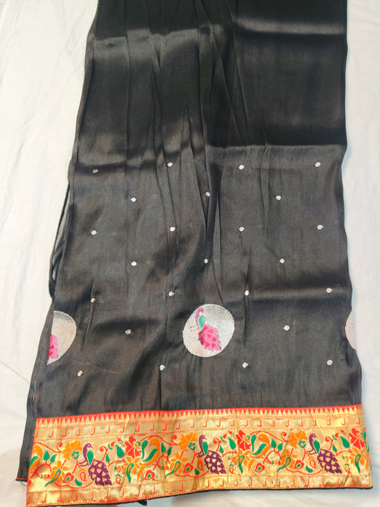 Tissue paithani border