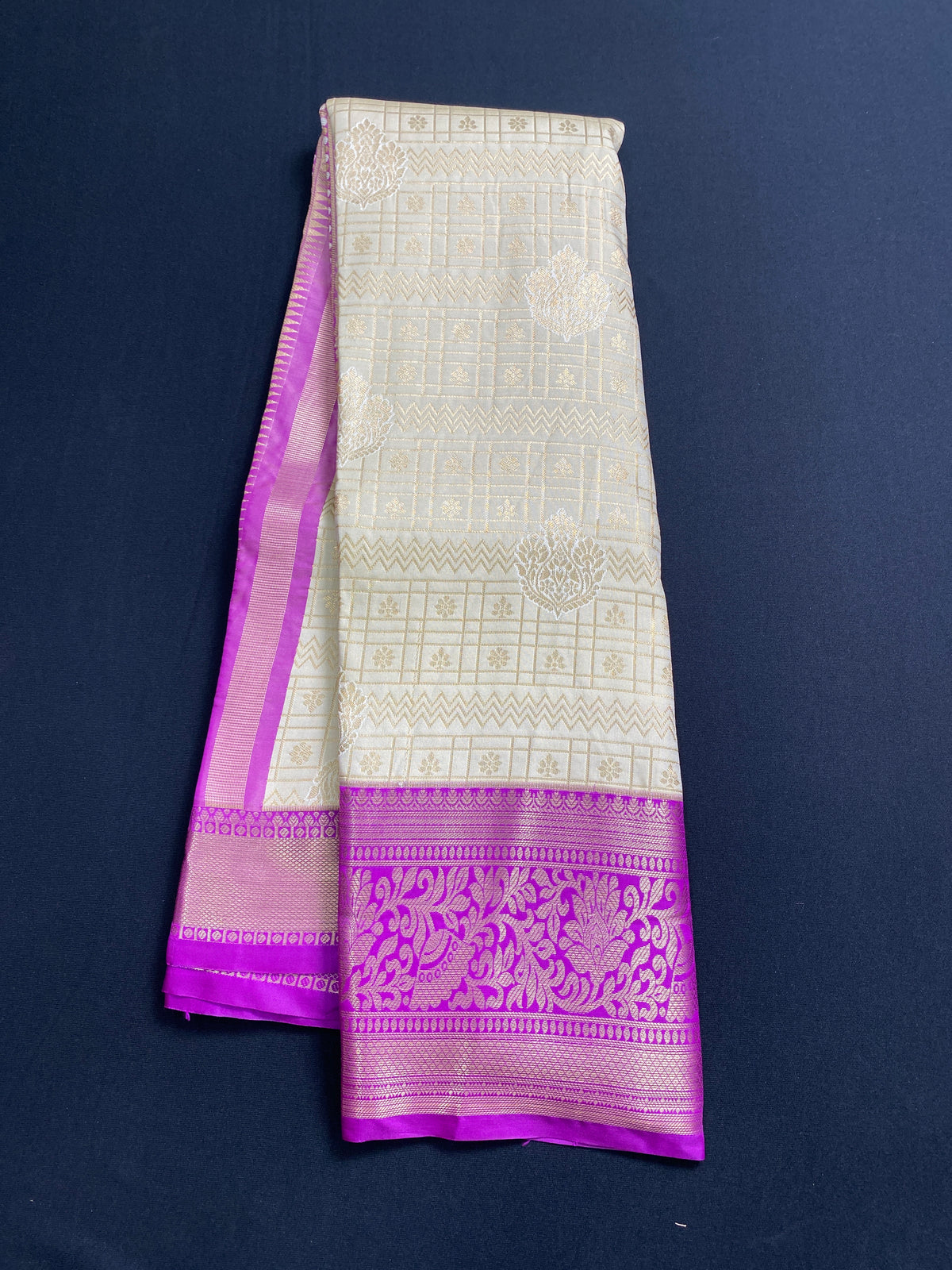 Kanchi pattu