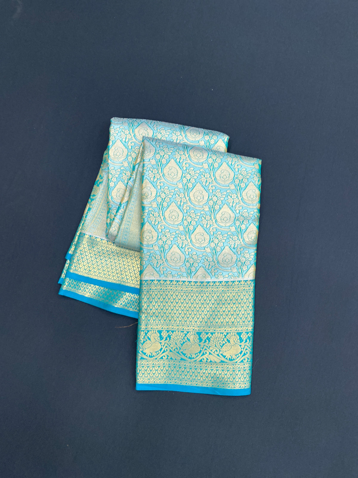 Kanchi pattu