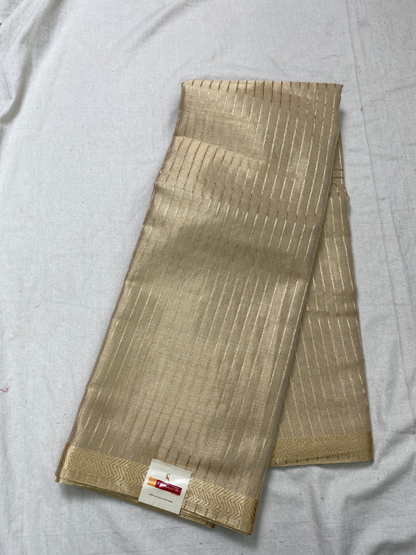 Tissue crush saree