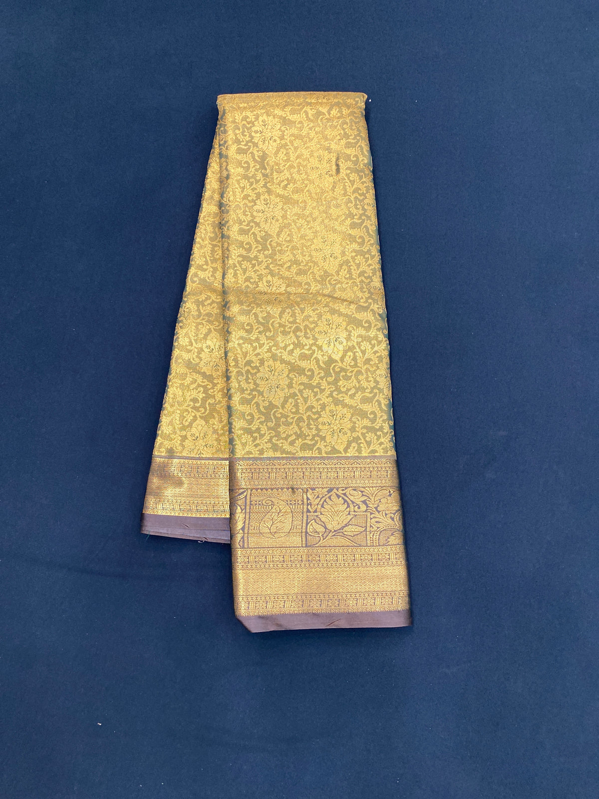 Kanchi pattu