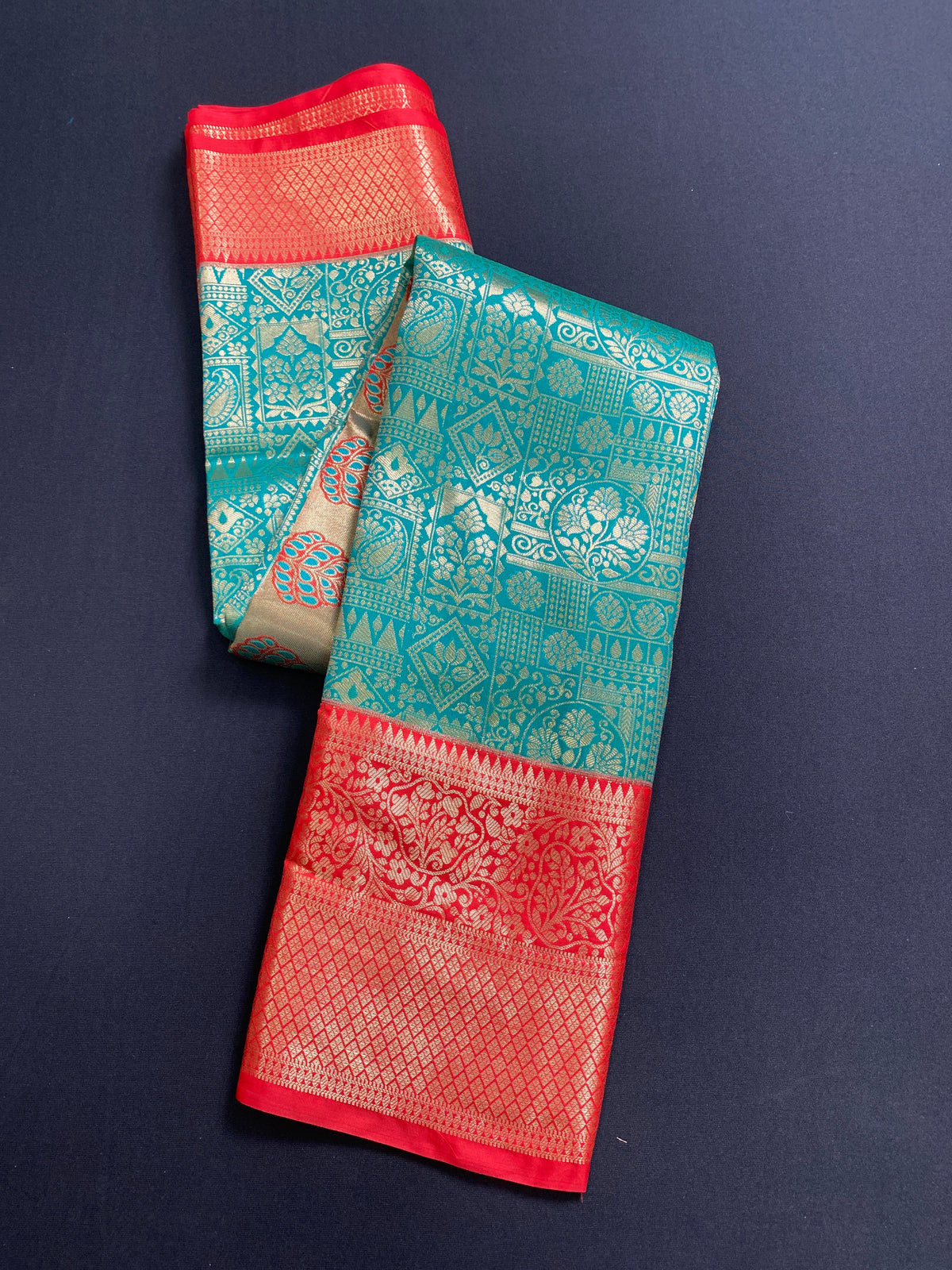 Kanchi pattu
