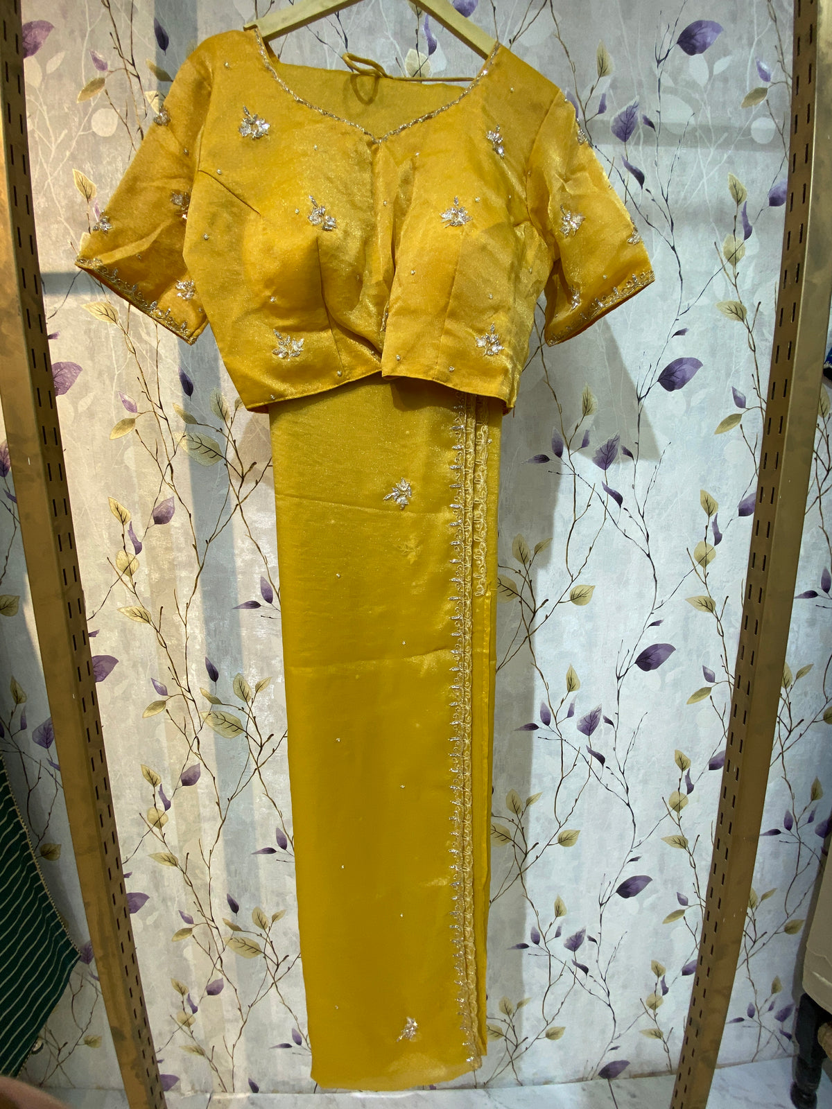Blouse saree