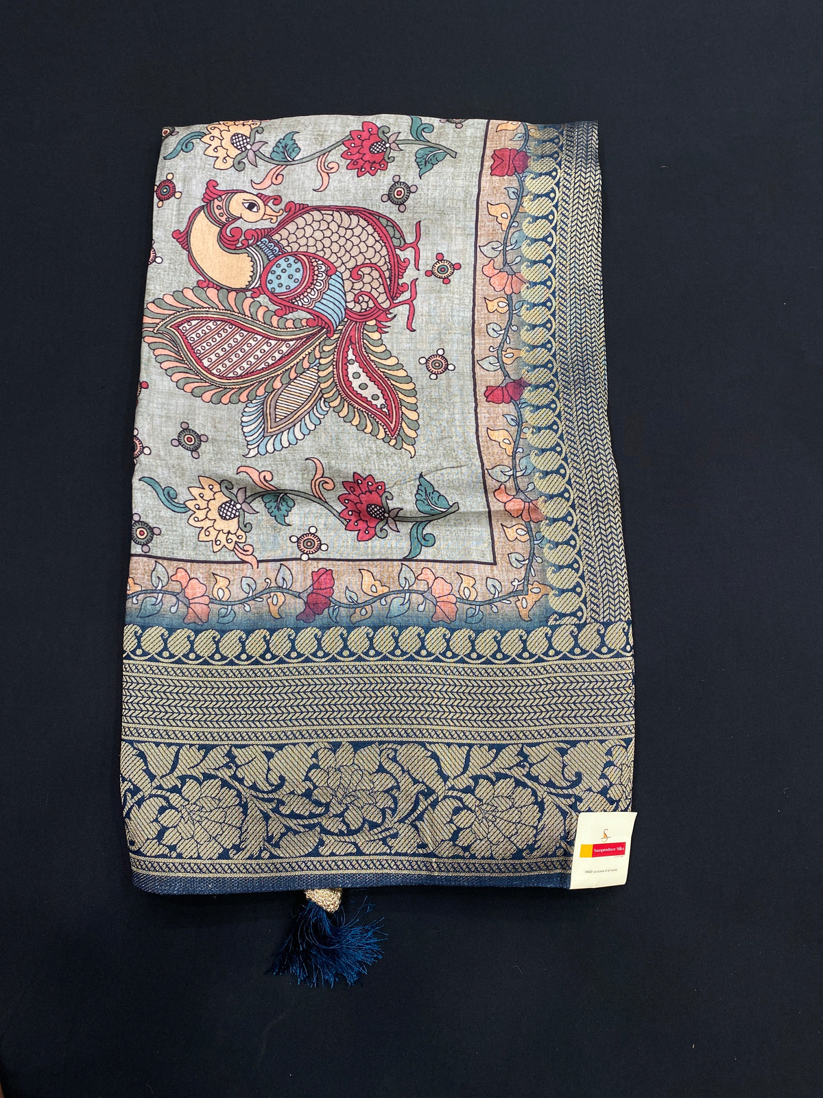 Dola silk