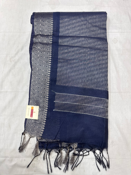 Hand loom