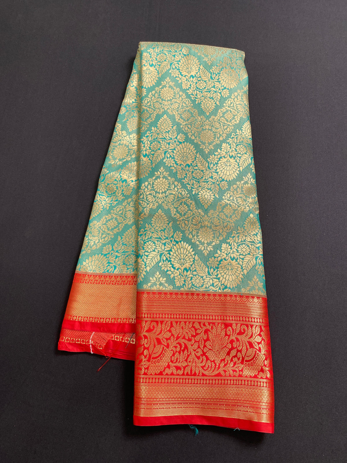 Kanchi pattu