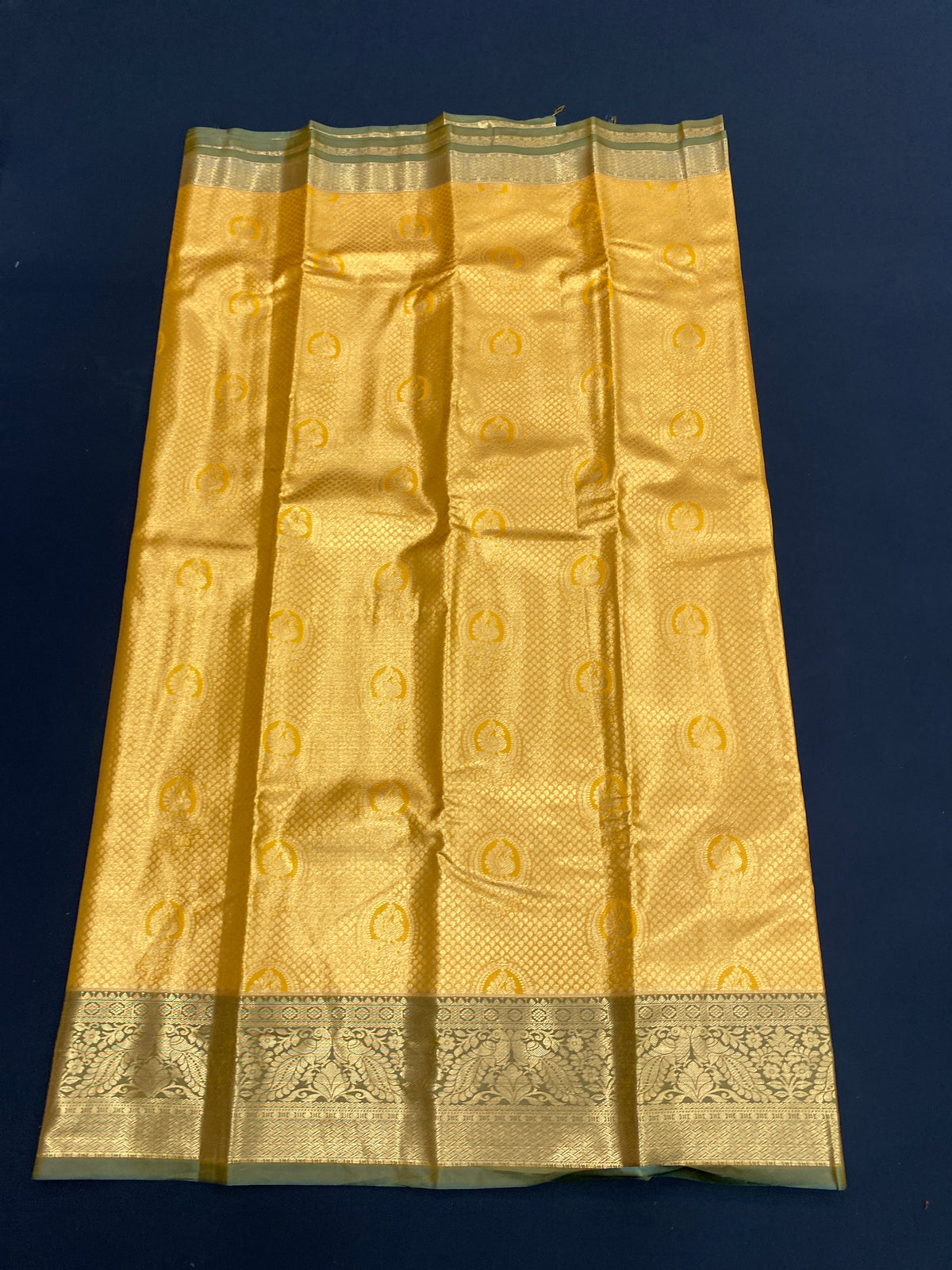 Kanchi pattu