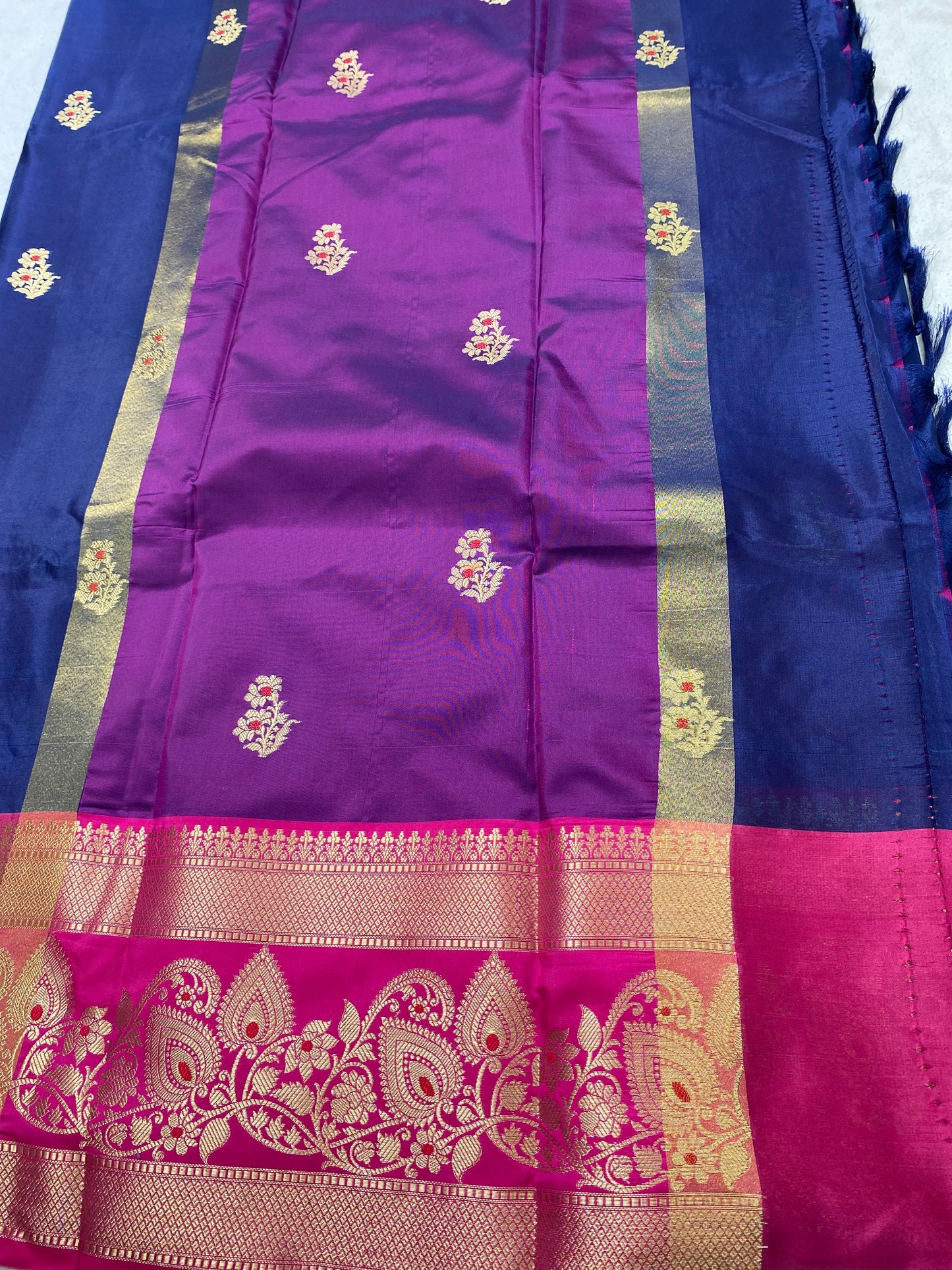 Silk Meena