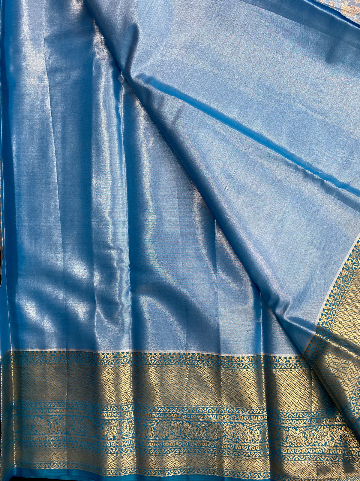 Kanchi pattu