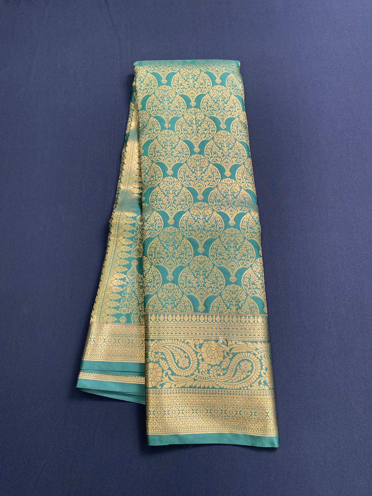 Kanchi pattu