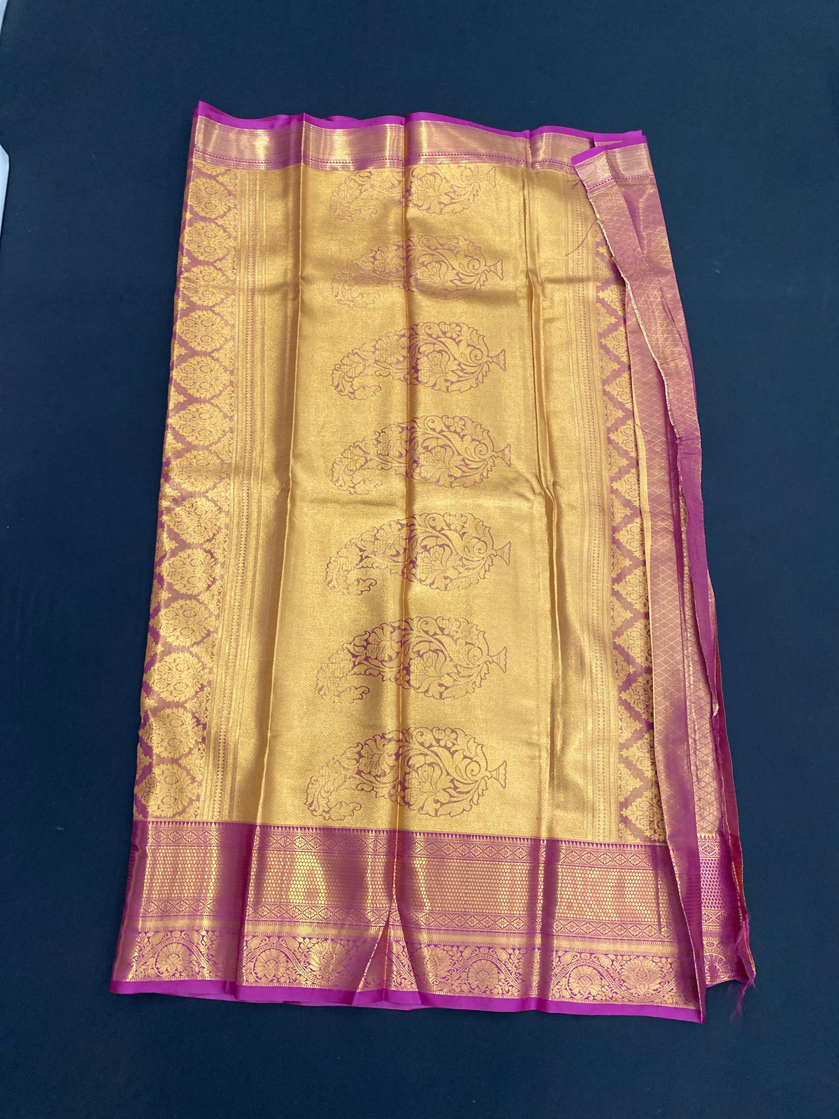 Kanchi pattu