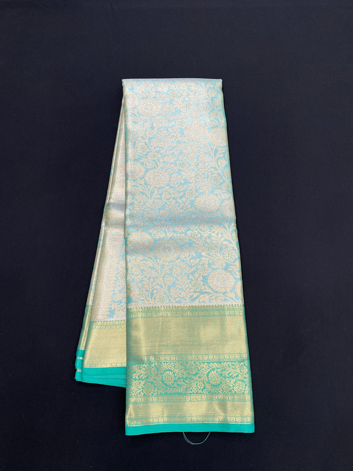 Kanchi pattu