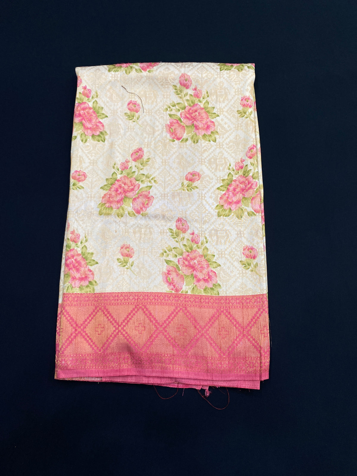 Dola silk
