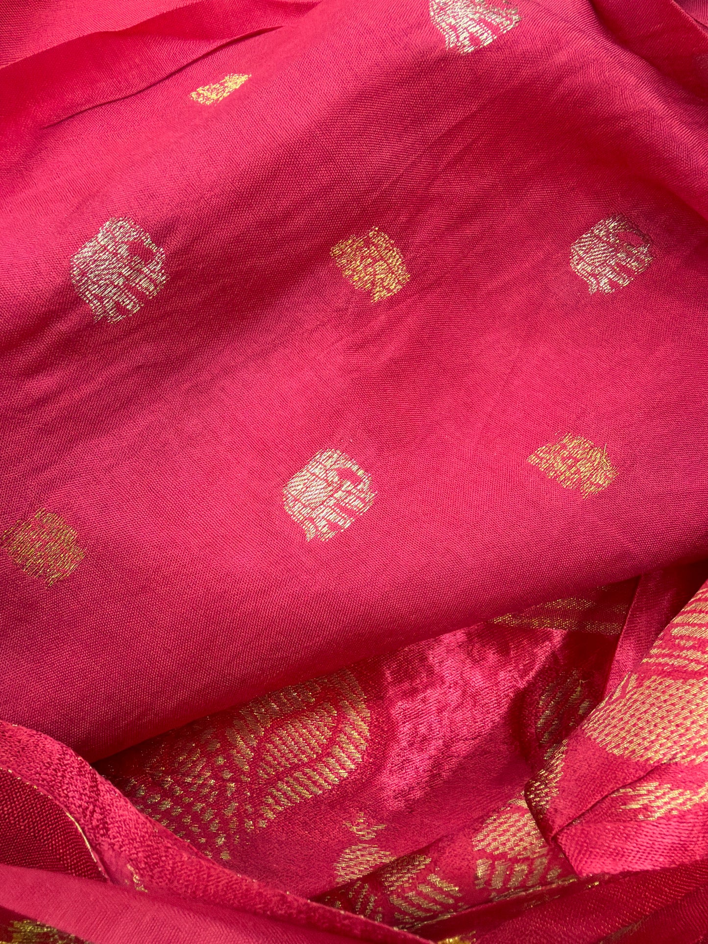 Russian satin boarder