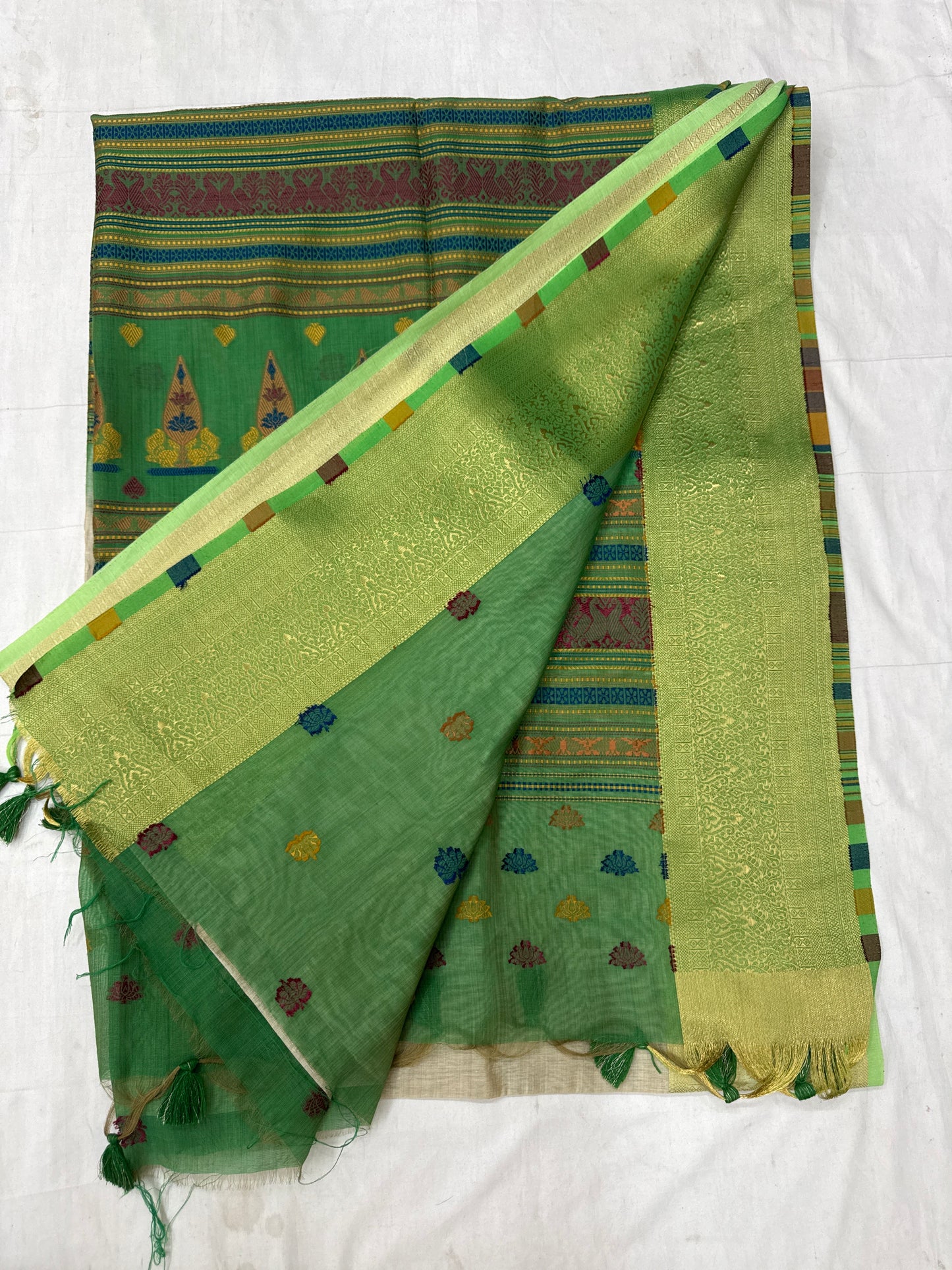 Hand loom