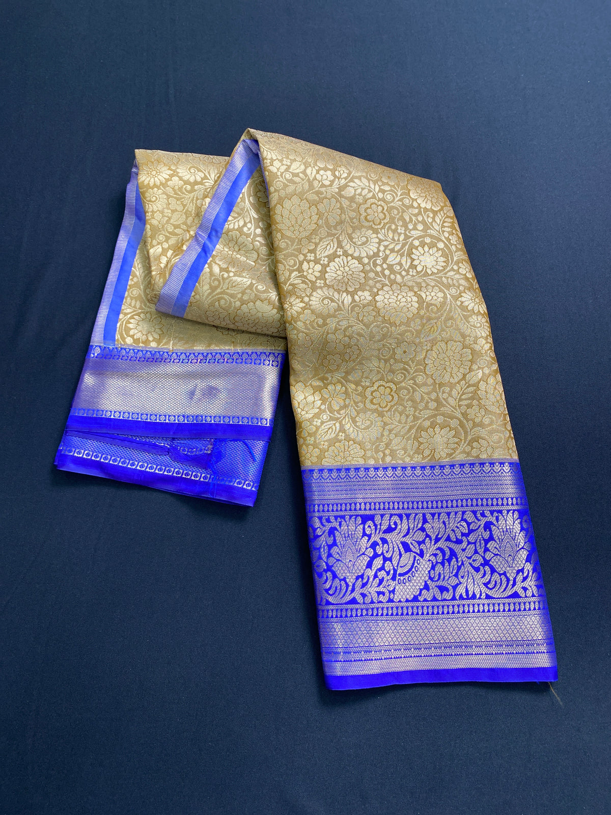 Kanchi pattu
