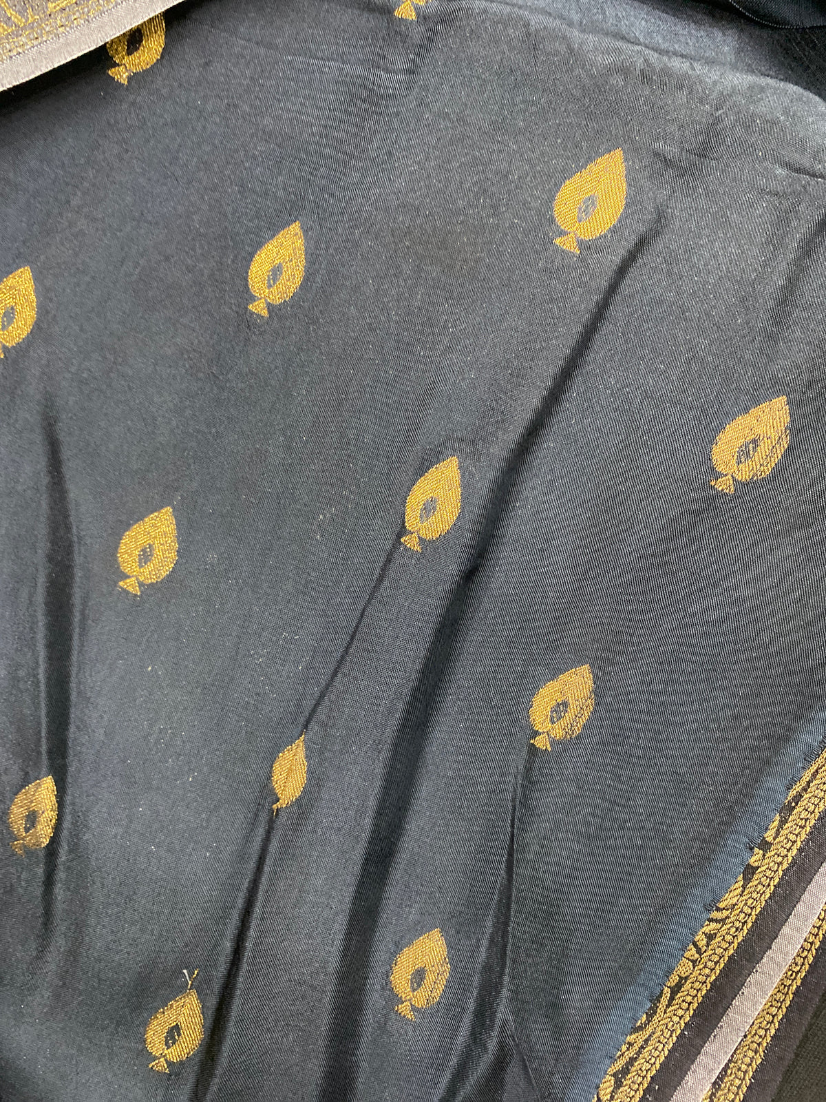 Dola silk