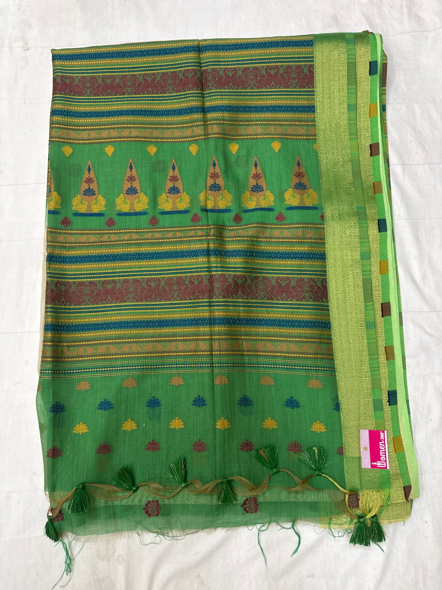 Hand loom