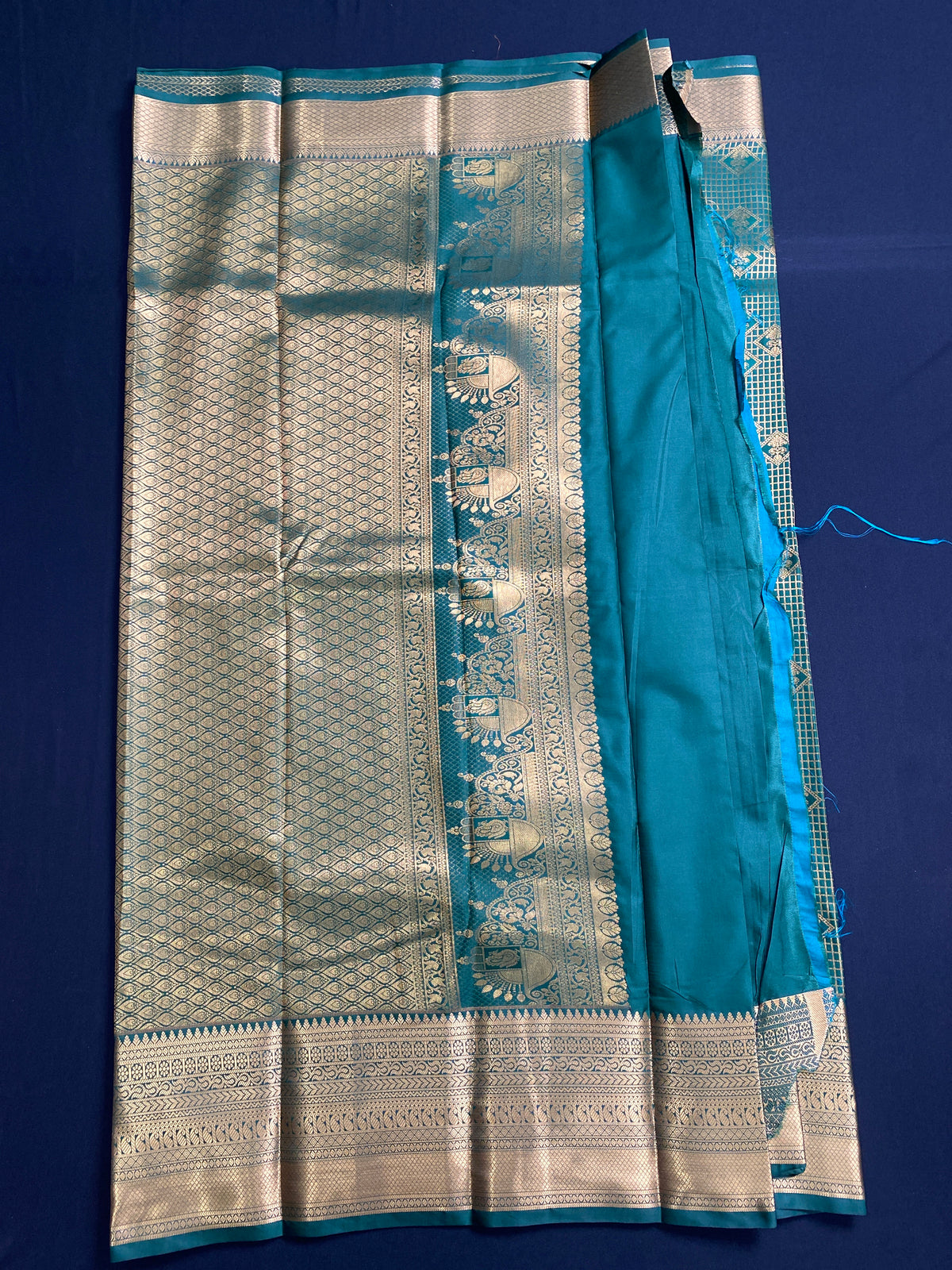 Kanchi pattu
