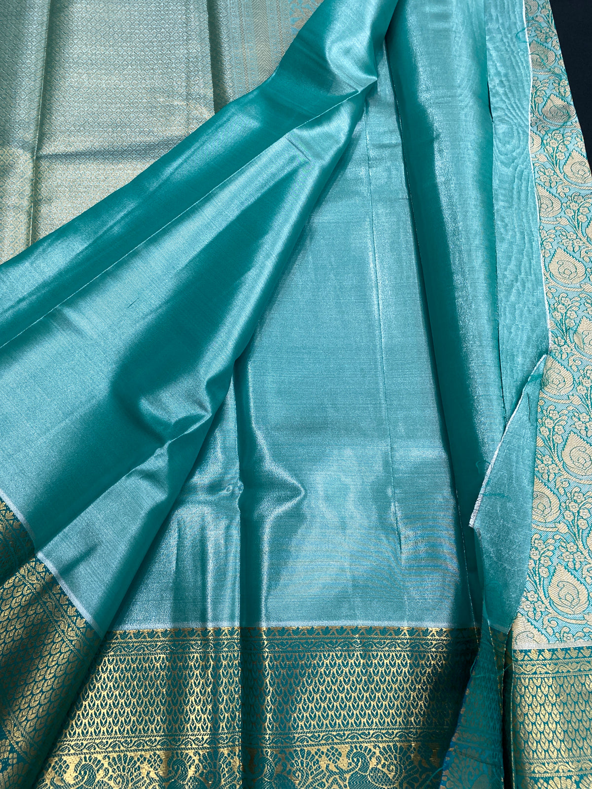 Kanchi pattu