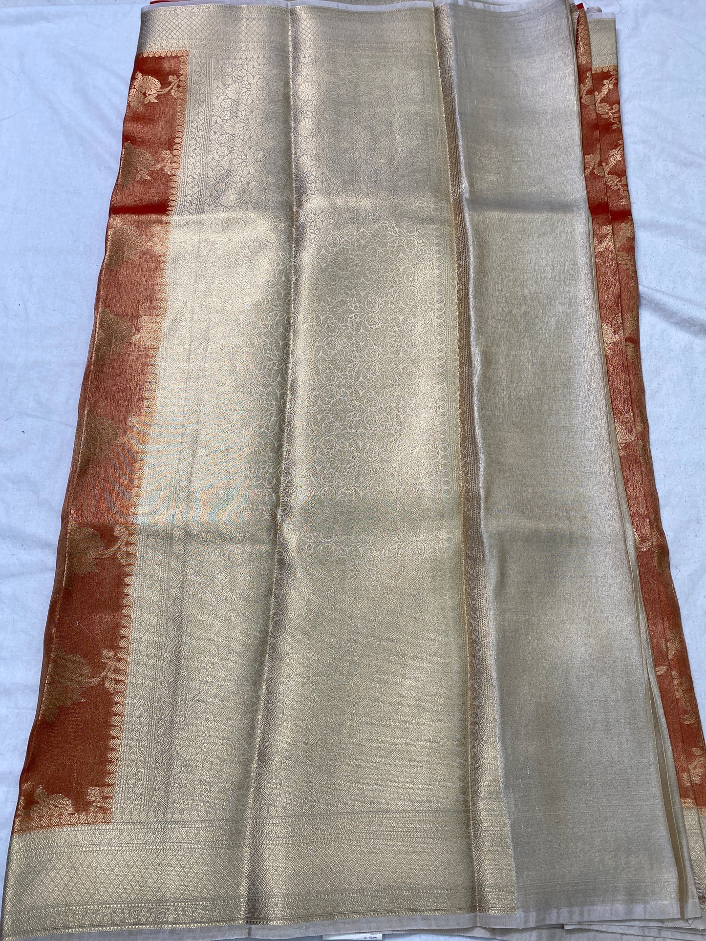 Tissue crush saree