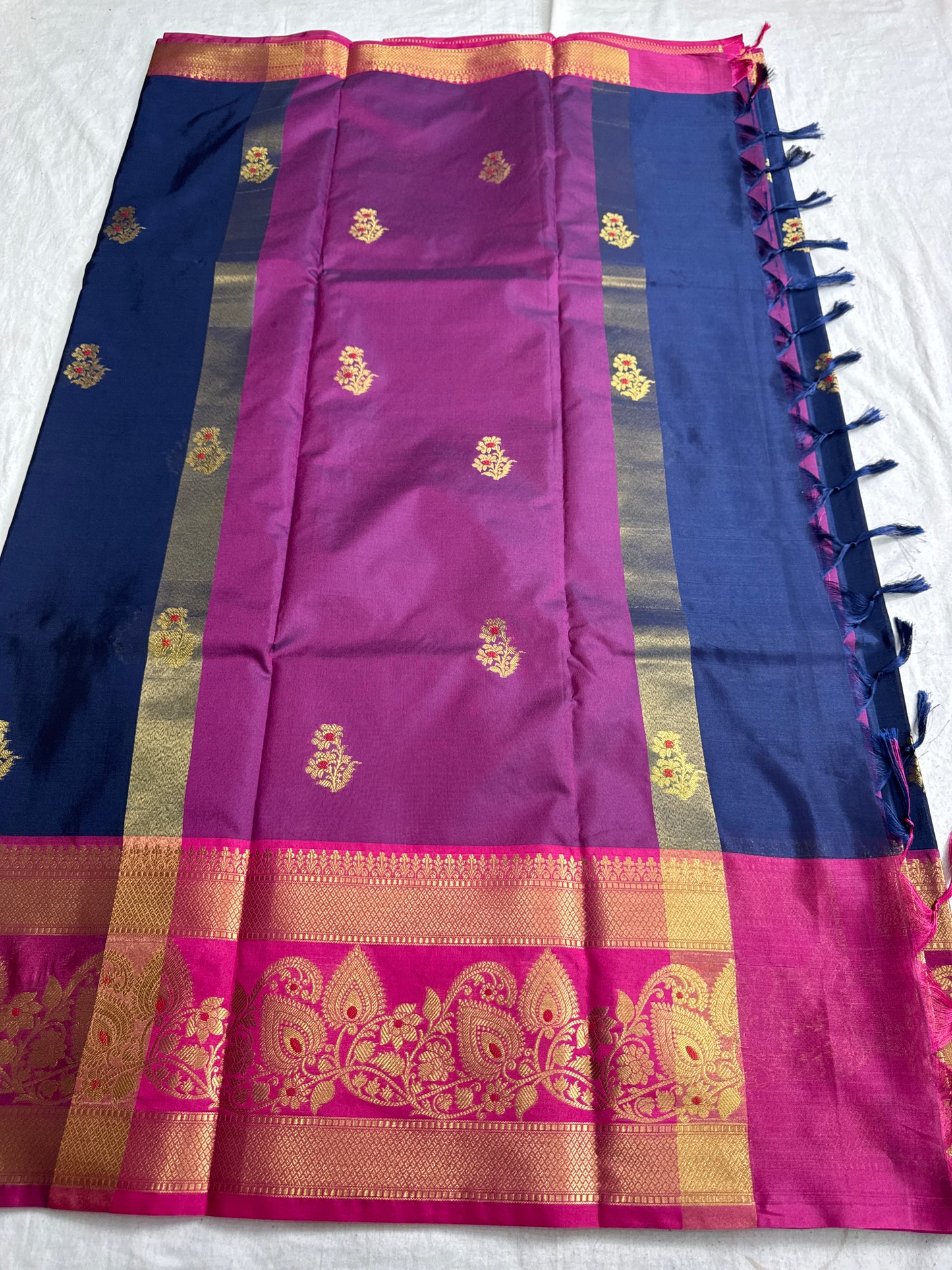Silk Meena