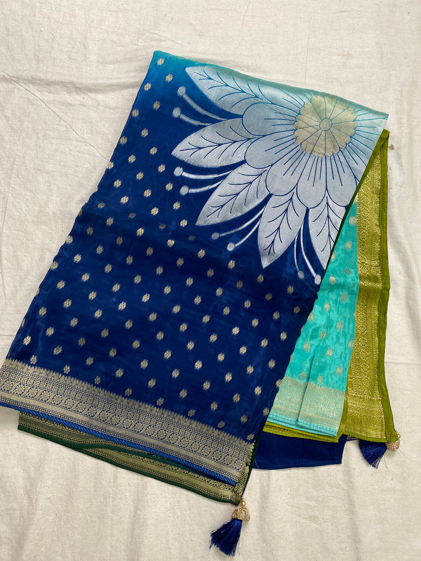 Designer saree