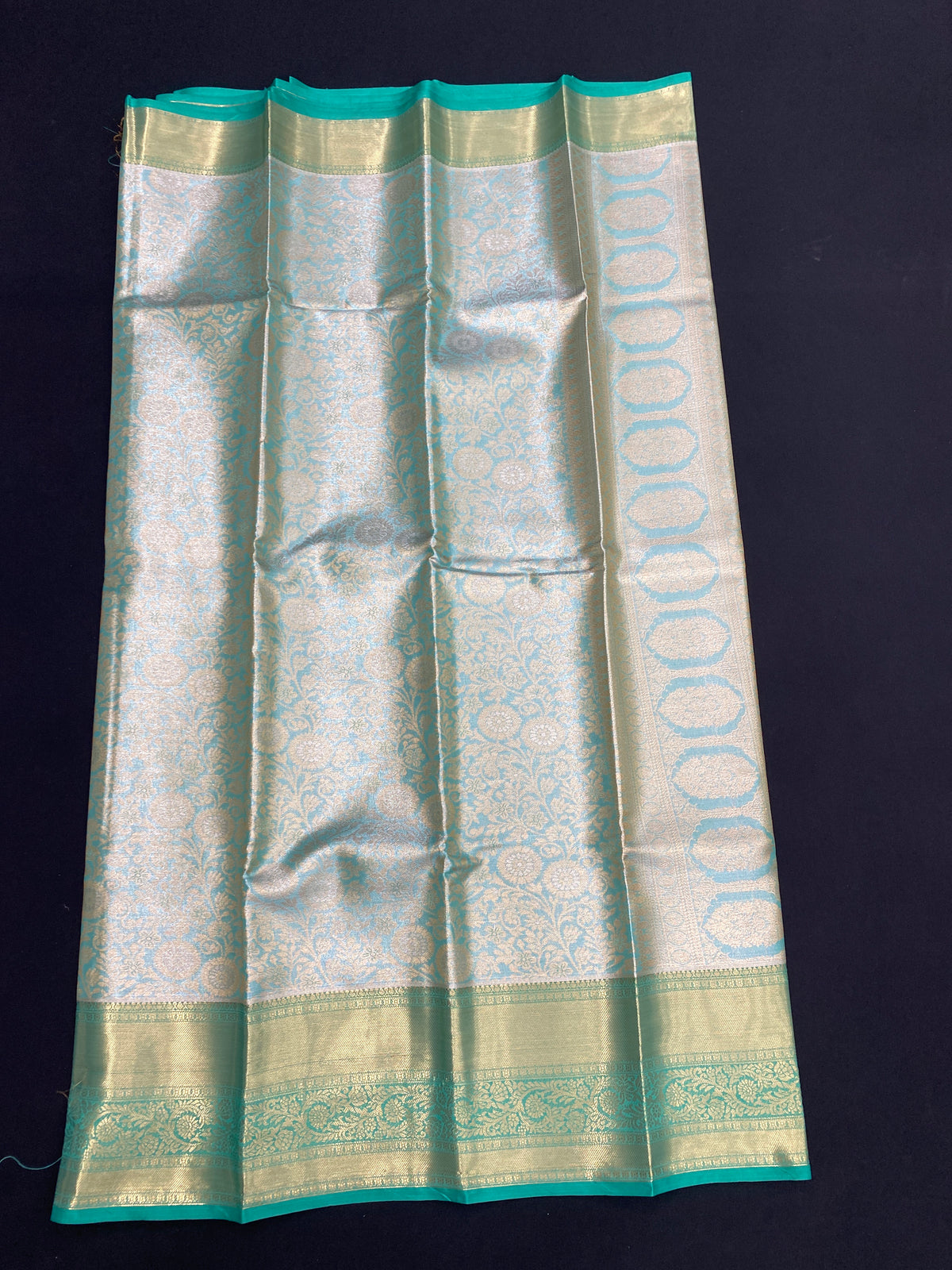 Kanchi pattu