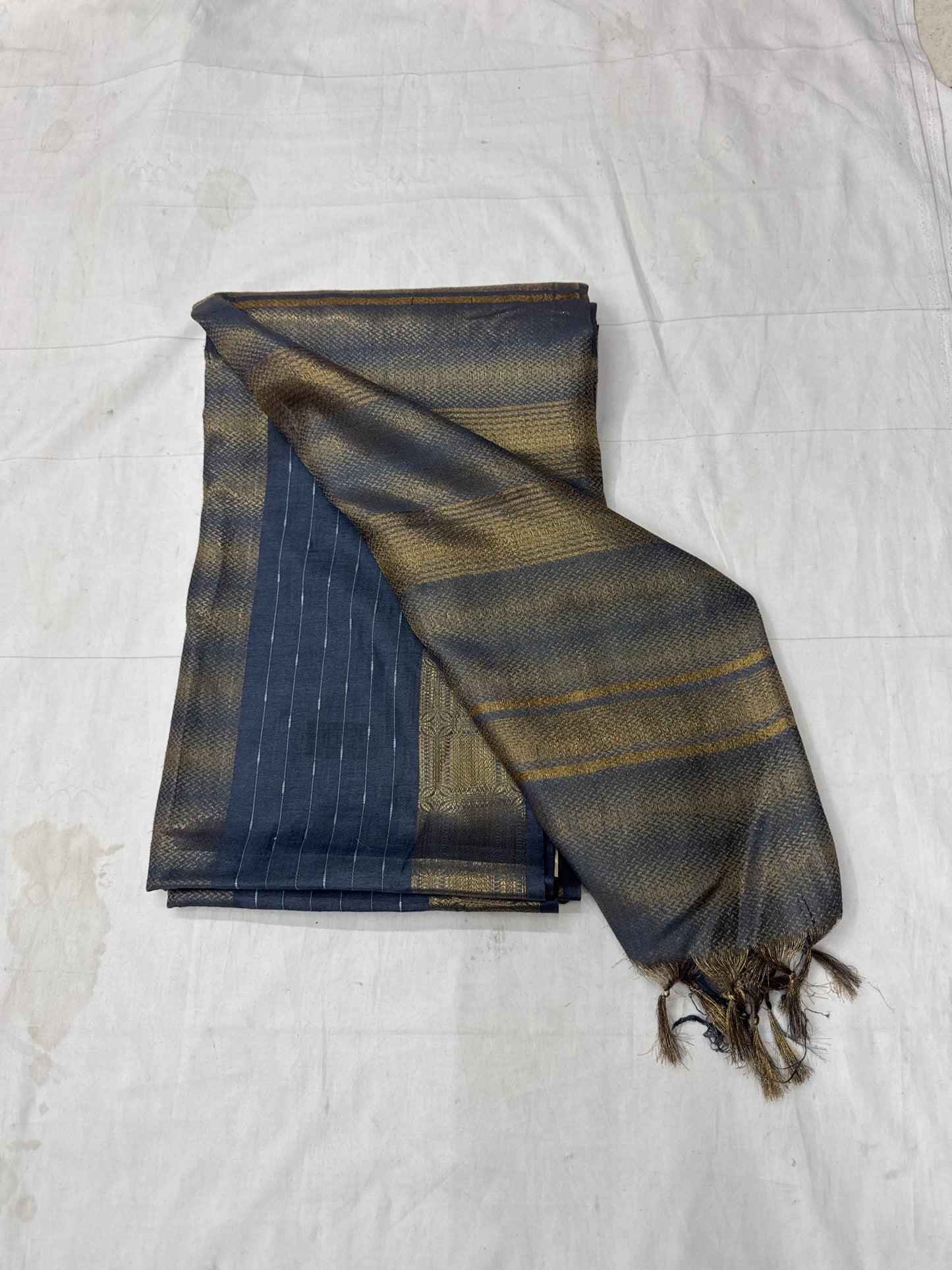 Hand loom