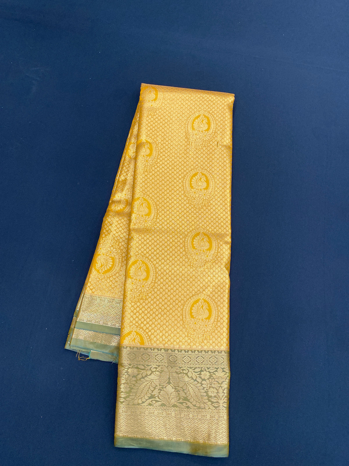 Kanchi pattu