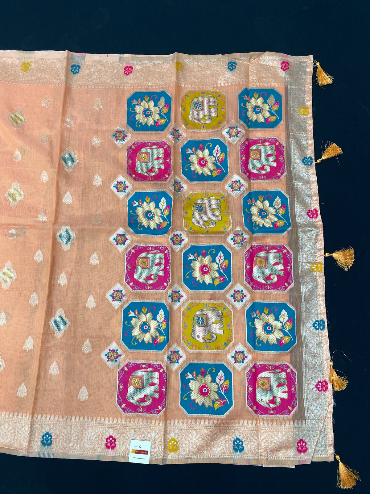 Jamdani blouse saree