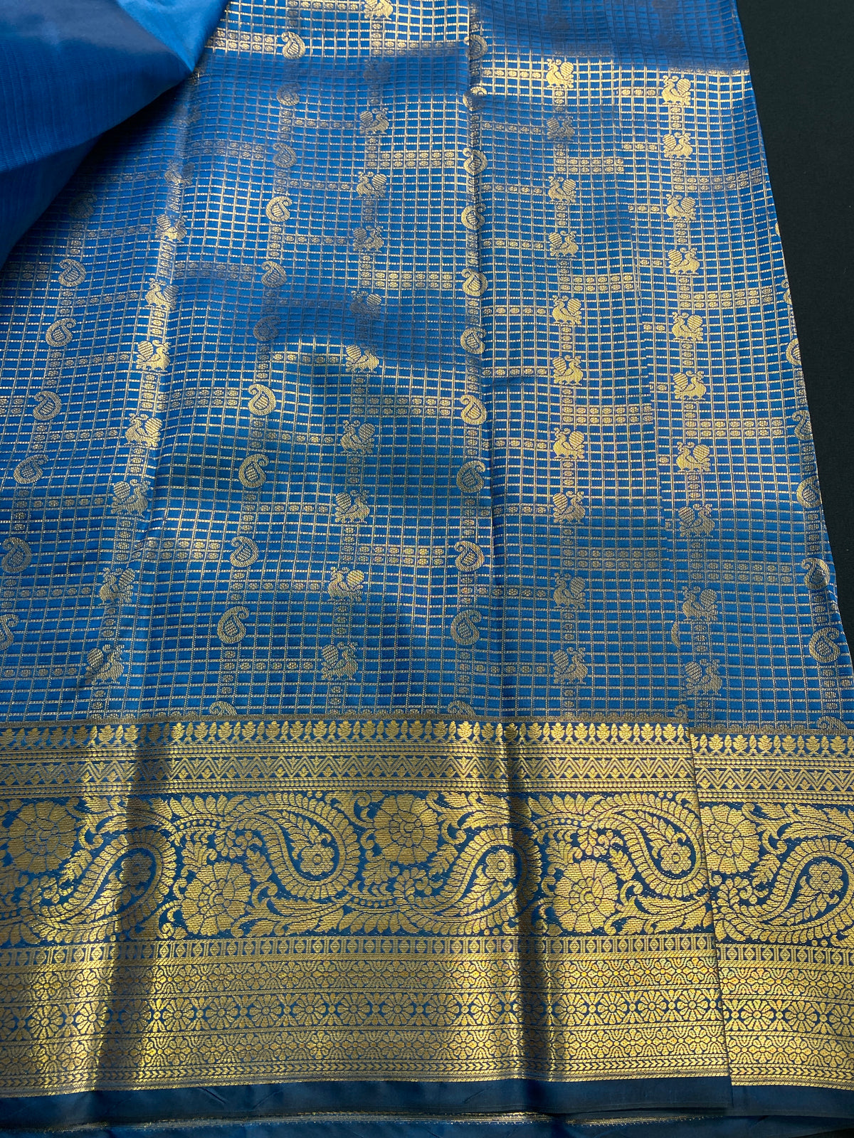 Kanchi pattu