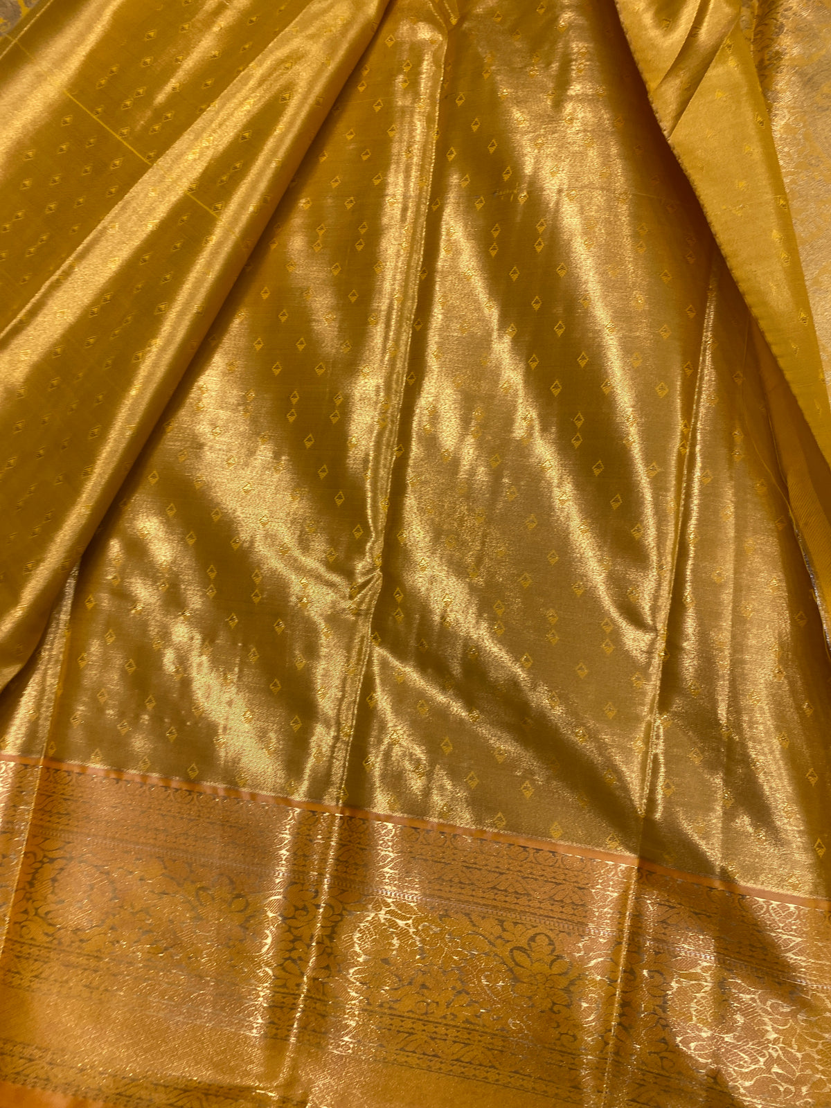 Kanchi pattu