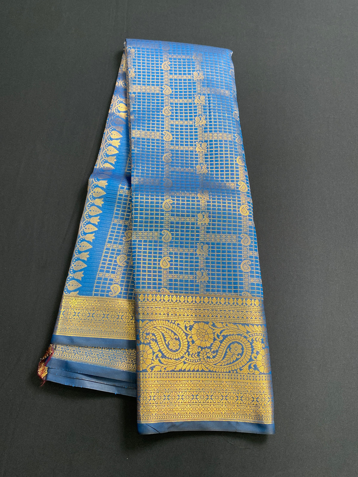 Kanchi pattu