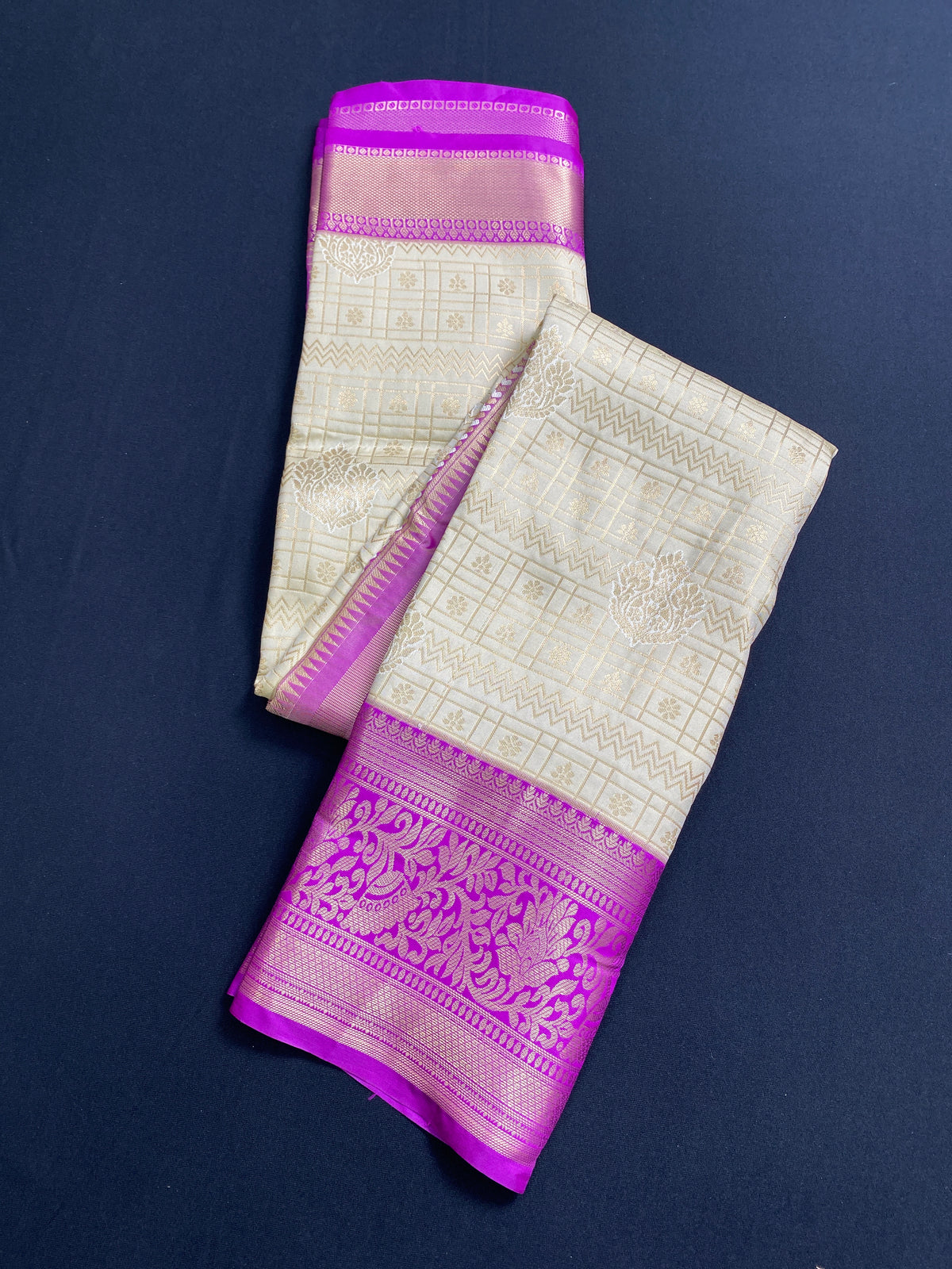 Kanchi pattu