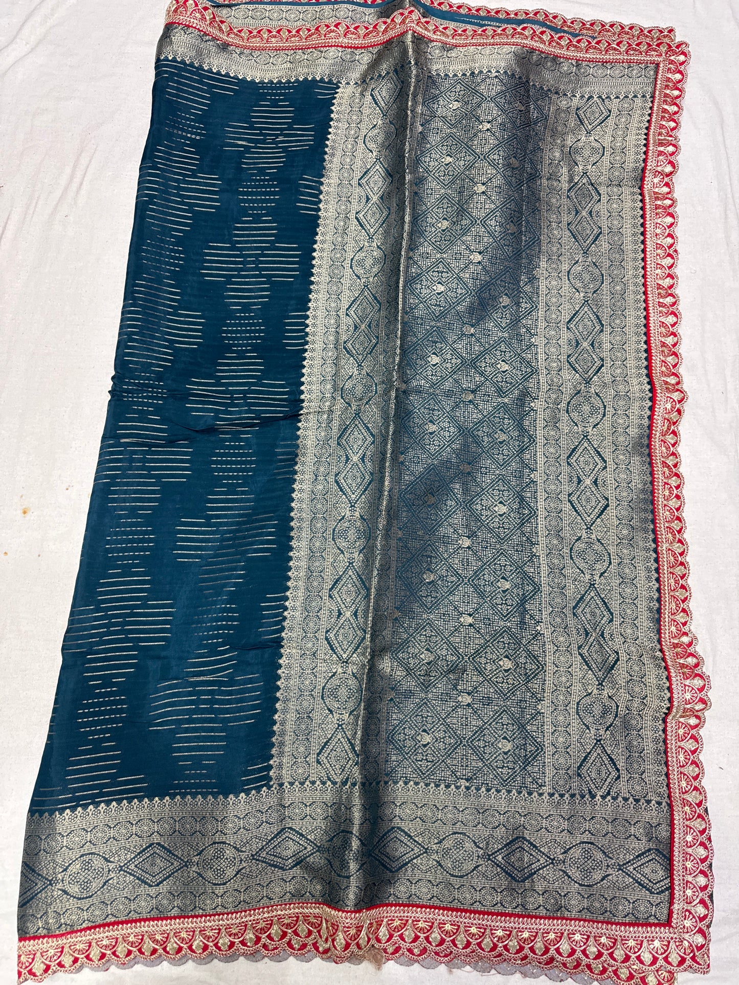 Fancy pattu