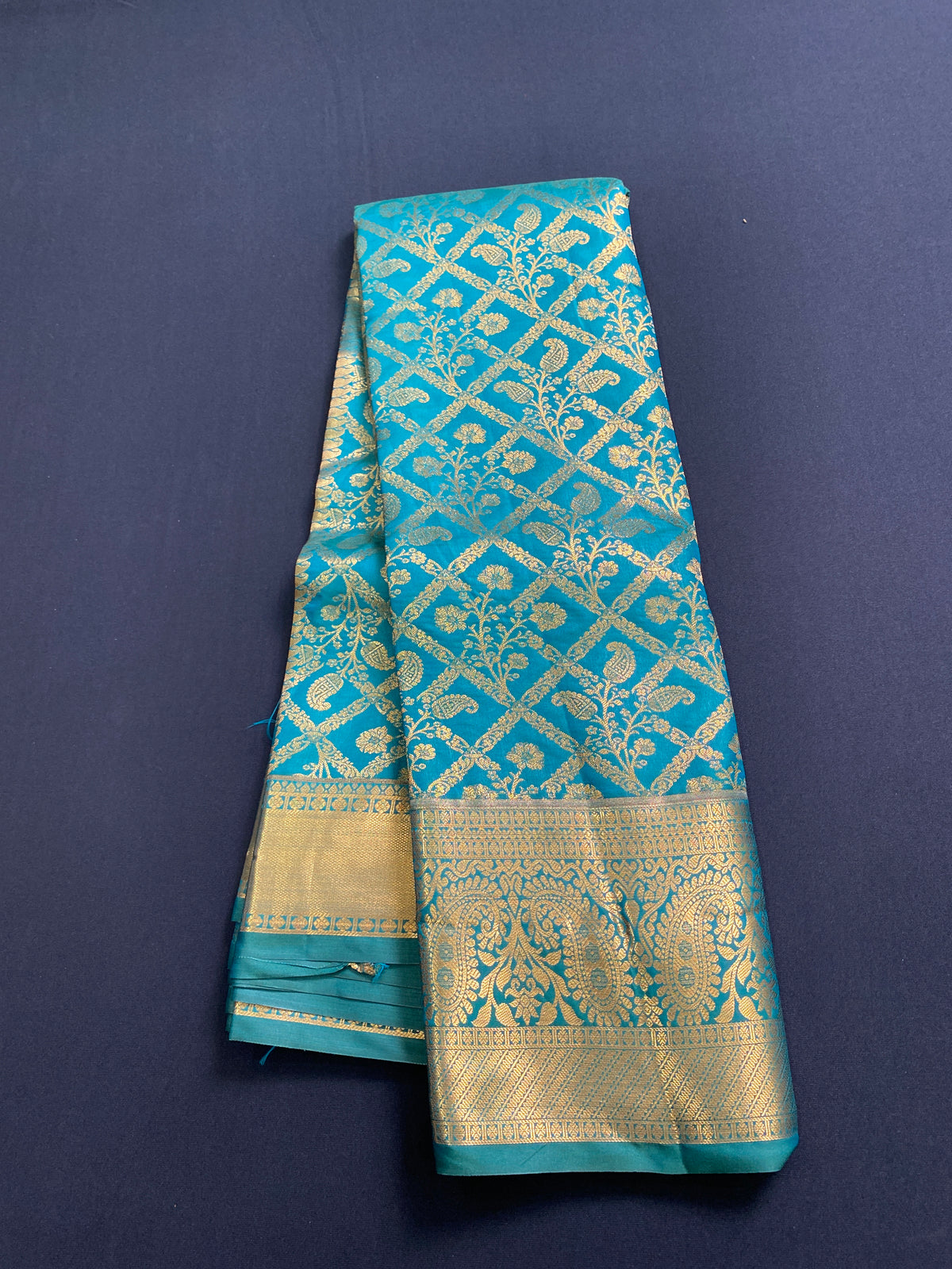 Kanchi pattu