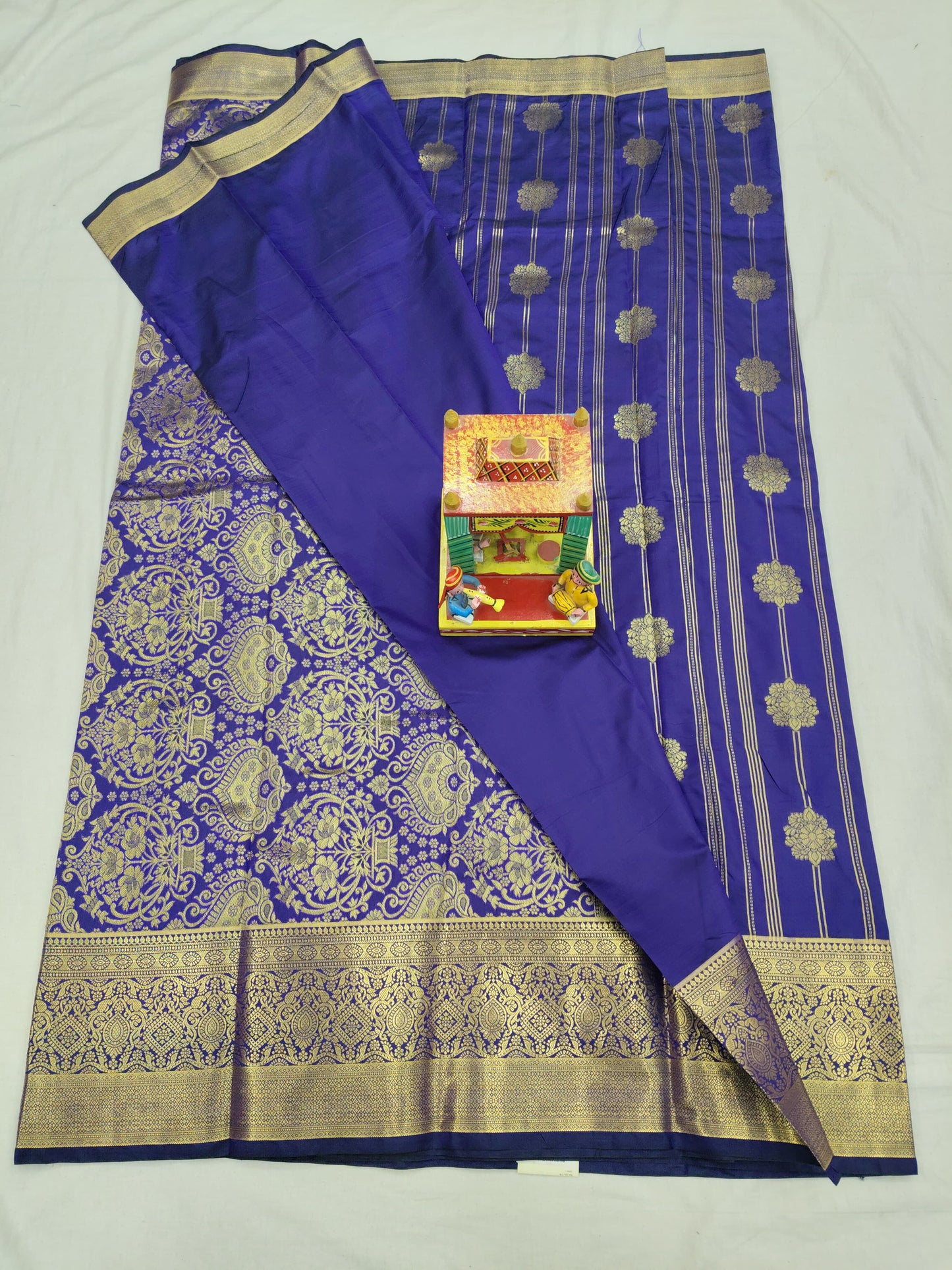 Kanchi Pattu