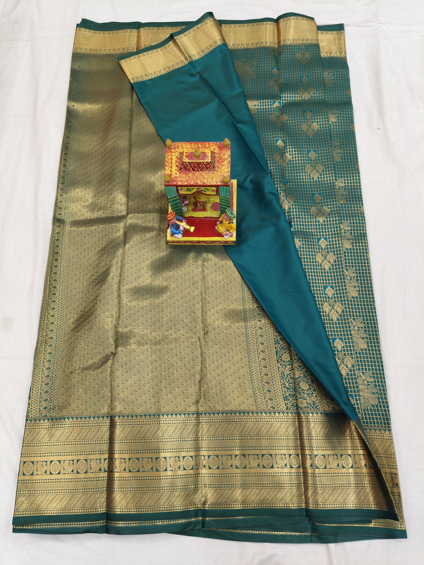 Kanchi Pattu