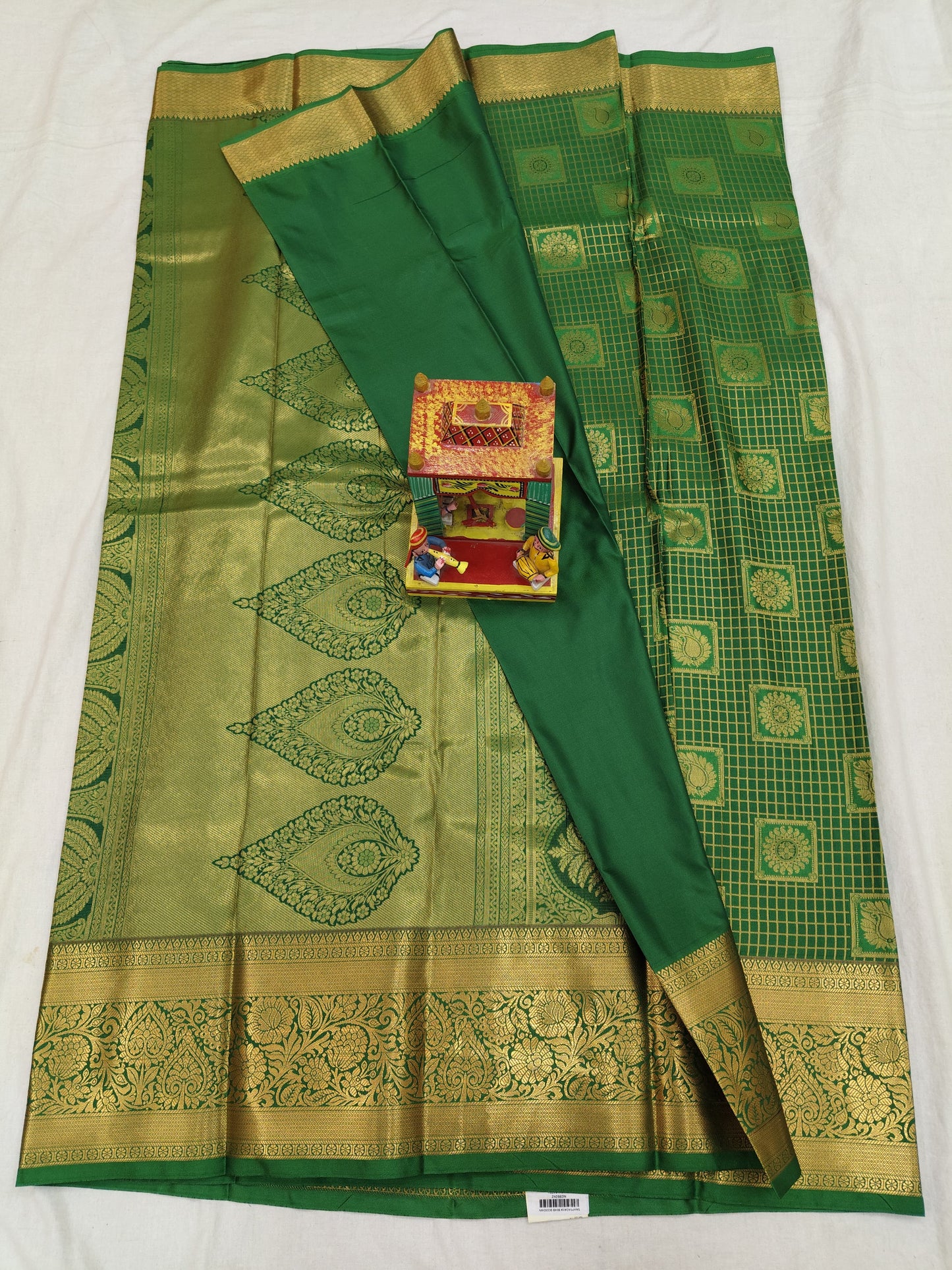 Kanchi Pattu