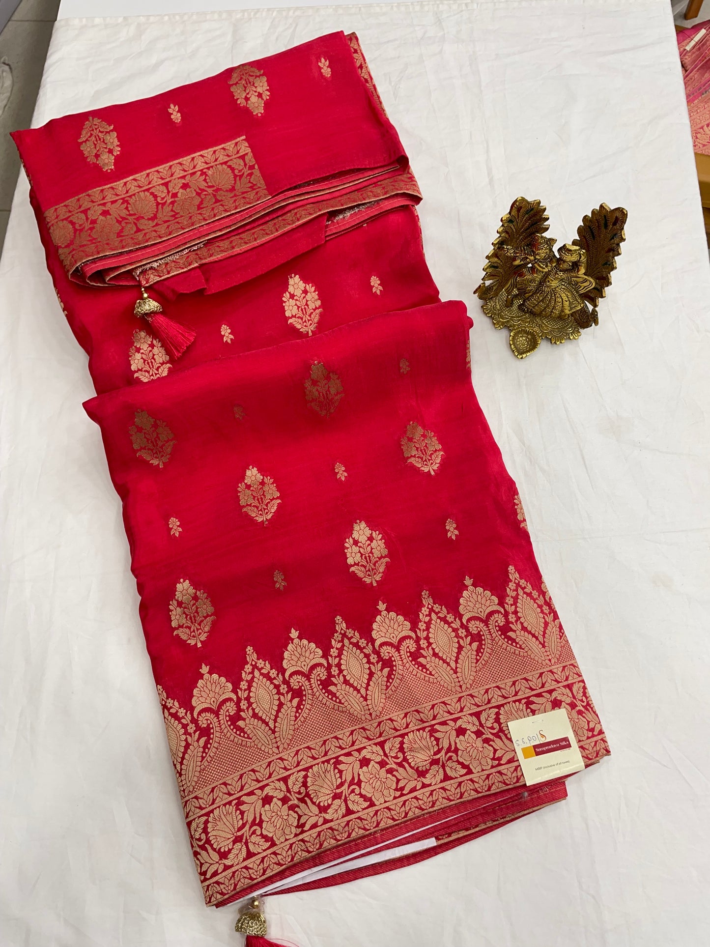 BANARASI ORGENZA