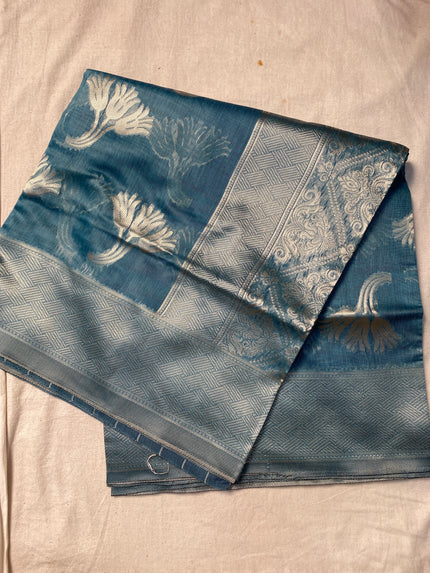 Jamdani saree