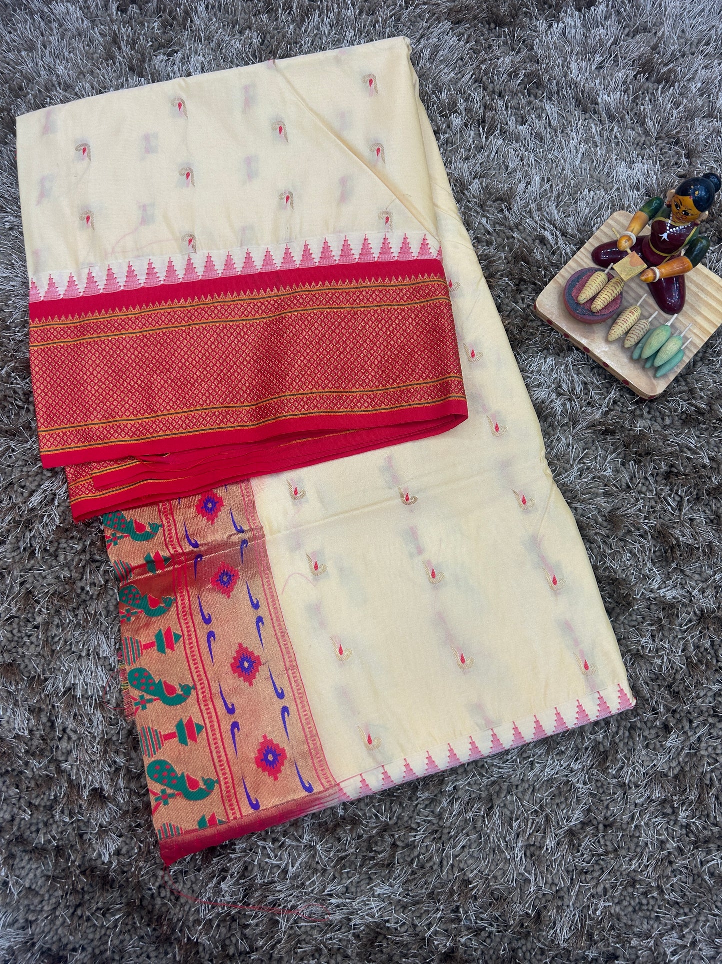 GADWAL PAITHANI