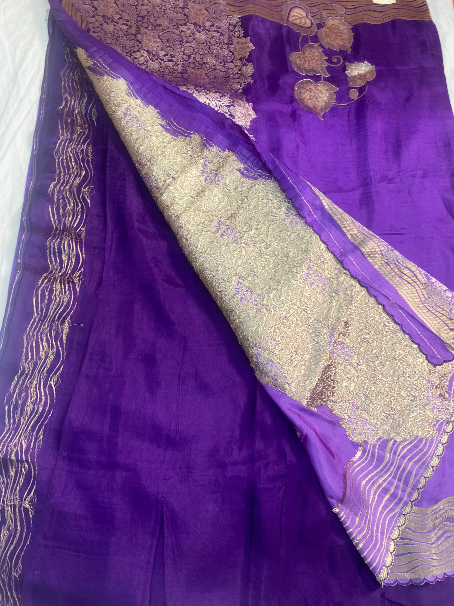 Dola silk river border