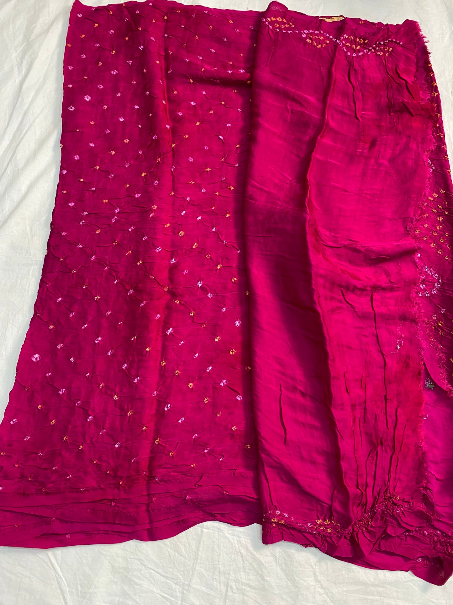 Pure hand bandhini