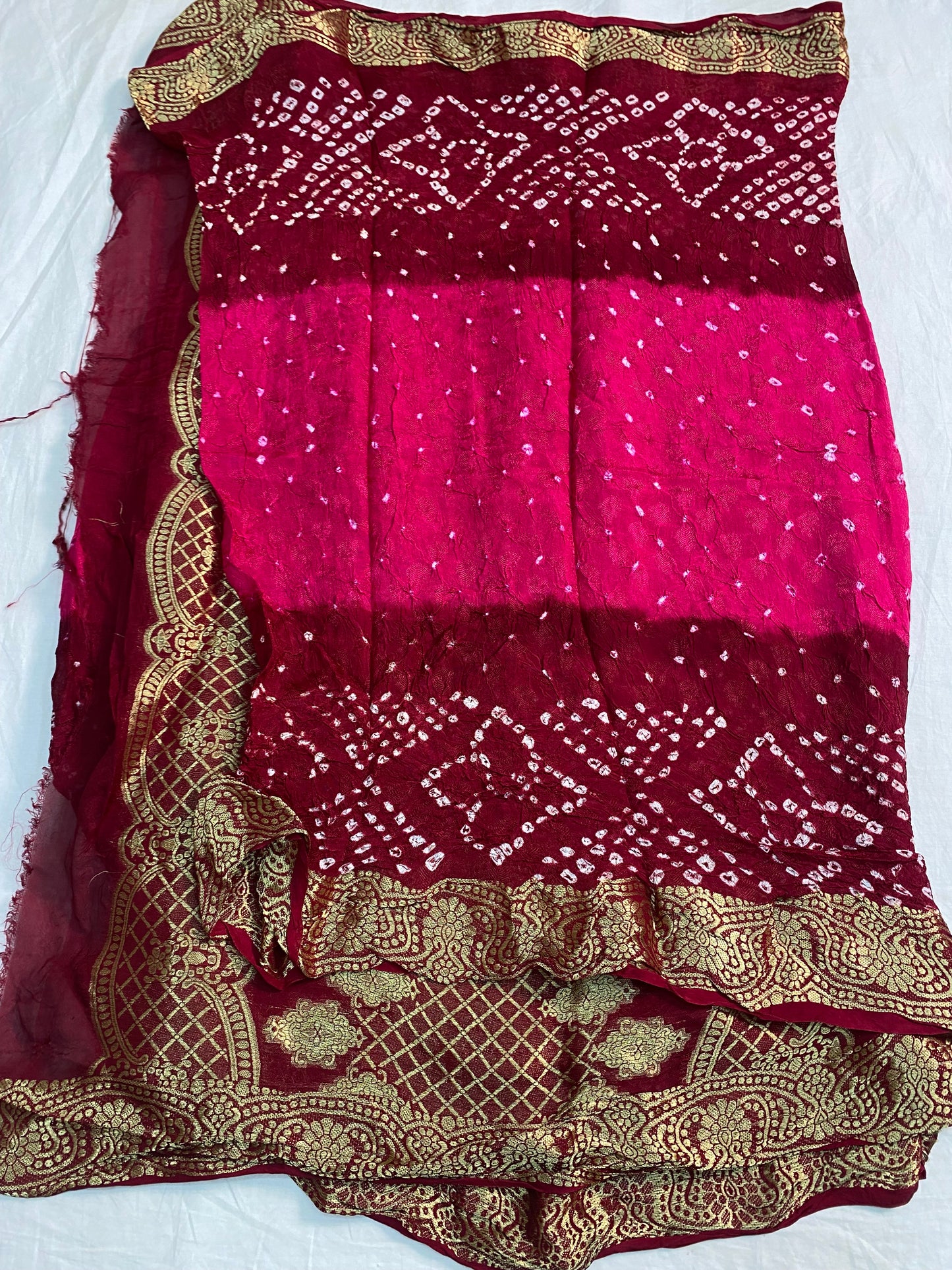Hand bandhini